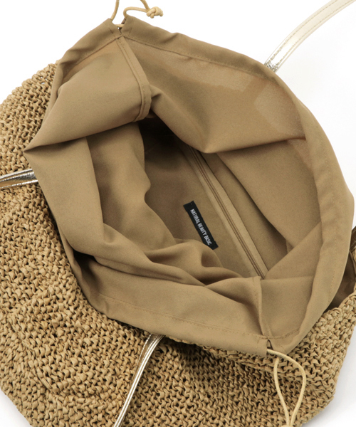 NATURAL BEAUTY BASIC（ナチュラルビューティーベーシック）の「【JJ 5月号掲載】ガーター編みペーパートートバッグ（トートバッグ・レディース・ブラック/ベージュ・ﾌﾘ-）」の8枚目の写真