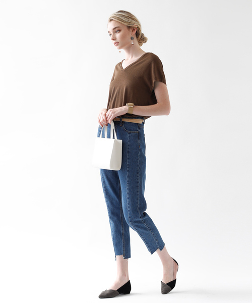 titivate（ティティベイト）の「Vﾈｯｸﾗｲﾄﾆｯﾄ（ニット/セーター・レディース・ダークオレンジ/ホワイト/ブラック/ブラウン/ベージュ/ライトグレー/ネイビー/グリーン・M/L/S）」の4枚目の写真