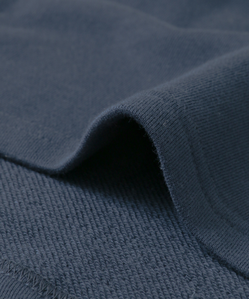 URBAN RESEARCH（アーバンリサーチ）の「ボリュームスリーブロゴスウェット（パーカー・レディース・ネイビー/グレー/オフホワイト・FREE）」の18枚目の写真