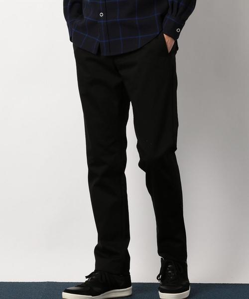 green label relaxing（グリーンレーベルリラクシング）の「SC URBAN SLIM/FIT チノパンツ ② ◆（チノパンツ・メンズ・ブラック/ベージュ/ダークブラウン/ターコイズブルー・LARGE/MEDIUM/SMALL/X-LARGE/X-SMALL/XX-LARGE/XX-SMALL）」の2枚目の写真