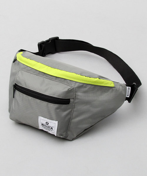 REGiSTA（レジスタ）の「【REGiSTA/レジスタ】PVC ウエストポーチ / ウエストバッグ（ボディバッグ/ウエストポーチ・メンズ・ブラック/ネイビー/イエロー系その他/グレー/レッド・FREE）」の13枚目の写真