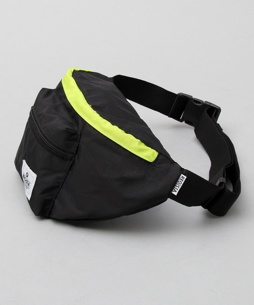 REGiSTA（レジスタ）の「【REGiSTA/レジスタ】PVC ウエストポーチ / ウエストバッグ（ボディバッグ/ウエストポーチ・メンズ・ブラック/ネイビー/イエロー系その他/グレー/レッド・FREE）」の18枚目の写真
