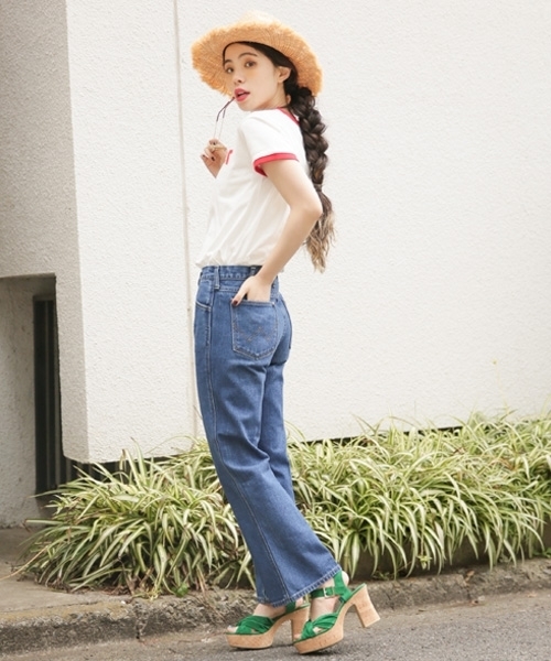 LOWRYS FARM(ローリーズファーム)の「Wrangler/フレアパンツ 784087(デニムパンツ・レディース・ブルー/ワンウォッシュ・SMALL/MEDIUM)」の5枚目の写真
