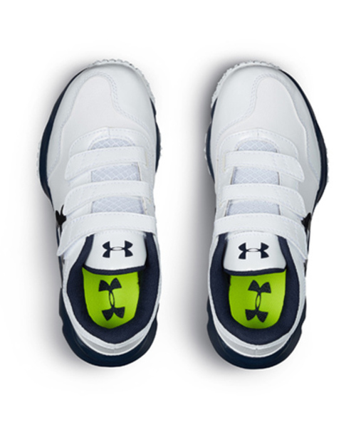 UNDER ARMOUR(アンダーアーマー)の「アンダーアーマー ボーイズベースボールトレーニングシューズ / アルティメイトトレーナーVワイドJR(スニーカー・キッズ・ホワイト×ホワイト/ホワイト×ネイビー/ホワイト×レッド・20/20.5/21/21.5/22/22.5/23/23.5/24.0)」の12枚目の写真