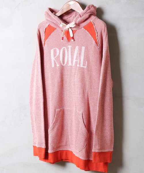 roial（ロイアル）の「FL212 / ROIAL(ロイアル) フロントブランドロゴ ダメージテイスト ユニセックスサイジング ラグラン プルオーバーパーカー（パーカー・メンズ・レッド系その他/ブラック/グレー/ブルー・MEDIUM/LARGE/SMALL）」の12枚目の写真