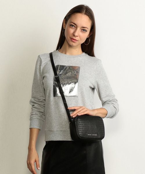 ARMANI EXCHANGE（アルマーニエクスチェンジ）の「【A|Xアルマーニ エクスチェンジ】オールオーバーロゴ　ミニショルダーバッグ（ショルダーバッグ・レディース・ブラック/ダークベージュ・FREE）」の2枚目の写真
