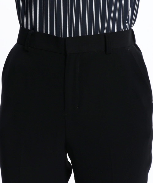 NARACAMICIE(ナラカミーチェ)の「《セットアップスーツ対応》ナチュラルストレッチテーパードパンツ(その他パンツ・レディース・ブラック/グレー・SMALL/MEDIUM/LARGE)」の9枚目の写真