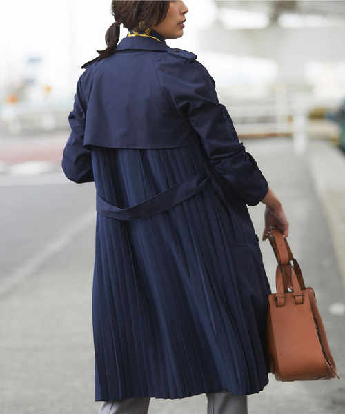 &. NOSTALGIA（アンドドットノスタルジア）の「バックプリーツトレンチ