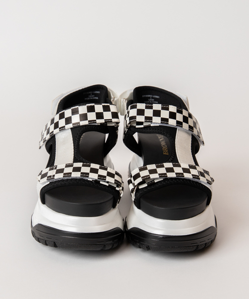 WEGO（ウィゴー）の「WEGO/厚底テープスポーツサンダル（サンダル・レディース・ホワイト/ブラック/その他1/パープル・LARGE/MEDIUM）」の9枚目の写真