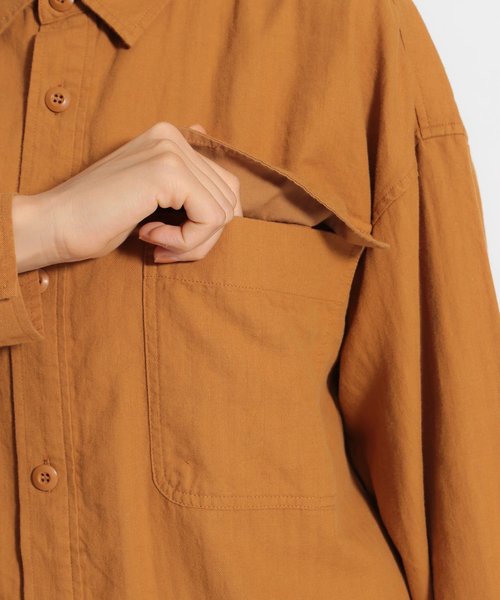niko and...（ニコアンド）の「綿麻CPO薄羽織りシャツ（シャツ/ブラウス・レディース・レッド/アイボリー/カーキ/キャメル・MEDIUM/LARGE）」の14枚目の写真