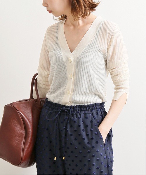 IENA LA BOUCLE(イエナラブークル)の「IENA LA BOUCLE Galaxy リブVネックカーディガン◆(カーディガン/ボレロ・レディース・ホワイト/ブラウン/ネイビー/ピンク・FREE)」の2枚目の写真