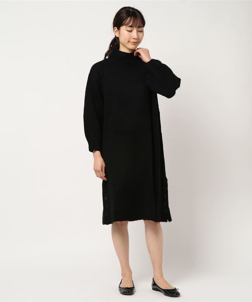 BELLUNA(ベルーナ)の「ブークレニット裾ボタン使いワンピース(ワンピース・レディース・ブラック/ターコイズブルー/イエロー/ラベンダー/パープル系その他/レンガ・MEDIUM/LARGE/X-LARGE)」の16枚目の写真
