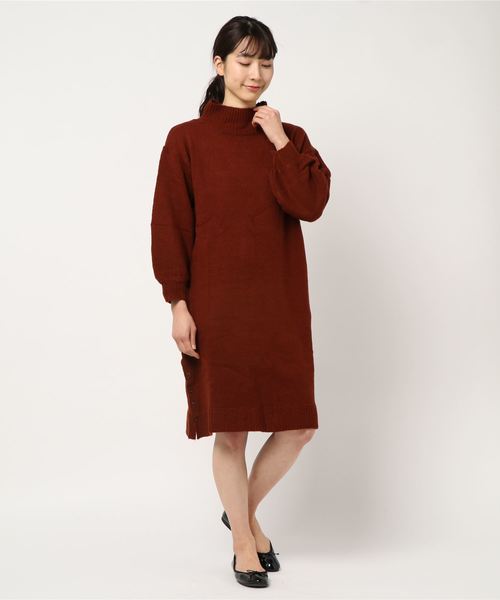 BELLUNA(ベルーナ)の「ブークレニット裾ボタン使いワンピース(ワンピース・レディース・ブラック/ターコイズブルー/イエロー/ラベンダー/パープル系その他/レンガ・MEDIUM/LARGE/X-LARGE)」の21枚目の写真