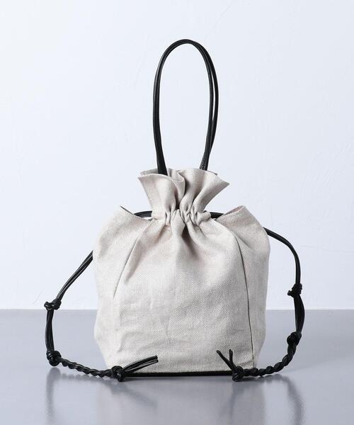 JAMIRAY（ジャミレイ）の「＜JAMIRAY（ジャミレイ）＞LTH/LIN ドローストリング バッグ（ハンドバッグ・レディース・ブラック/ホワイト・FREE）」の13枚目の写真