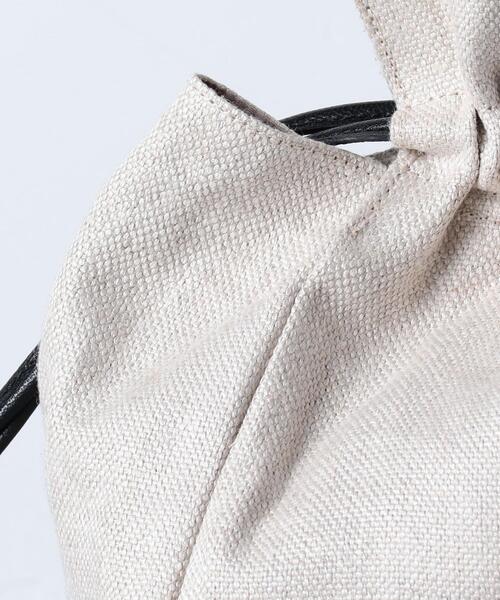 JAMIRAY（ジャミレイ）の「＜JAMIRAY（ジャミレイ）＞LTH/LIN ドローストリング バッグ（ハンドバッグ・レディース・ブラック/ホワイト・FREE）」の9枚目の写真