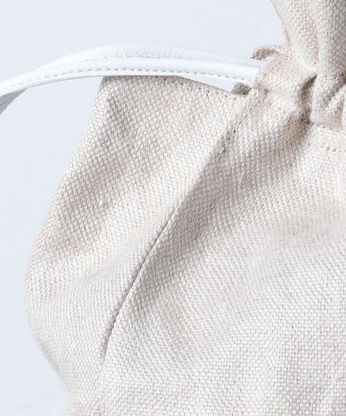 JAMIRAY（ジャミレイ）の「＜JAMIRAY（ジャミレイ）＞LTH/LIN ドローストリング バッグ（ハンドバッグ・レディース・ブラック/ホワイト・FREE）」の18枚目の写真