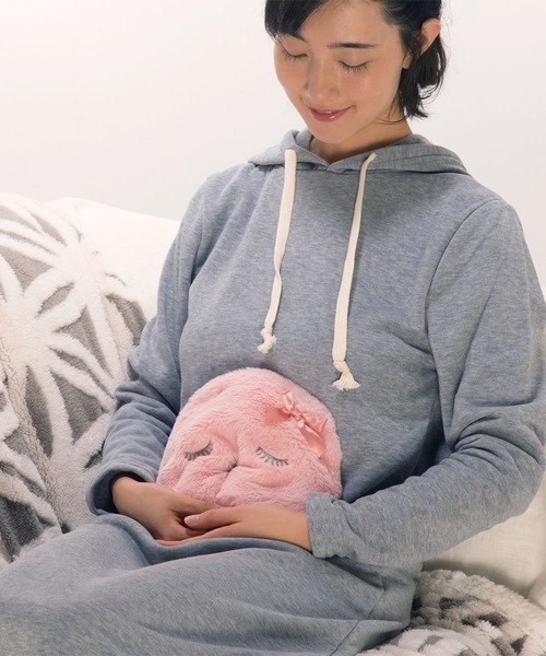 LADONNA(ラドンナ)の「フワフワ ホットフェイスピロー(その他ボディ・ヘアケア・レディース・ピンク/グレイッシュベージュ・FREE)」の6枚目の写真