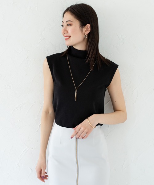 LOUNGEDRESS（ラウンジドレス）の「ボトルネックニット（ニット/セーター・レディース・ブラック/アイボリー/モカ・FREE）」の3枚目の写真