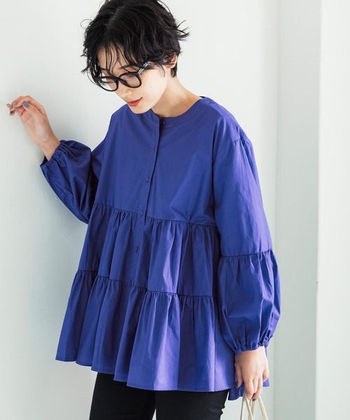 coca（coca）（コカ）の「ティアードフレアバンドカラーシャツ（シャツ/ブラウス・レディース・ホワイト/ブラウン/ブラック/ブルー・ONE SIZE/M/L）」の4枚目の写真