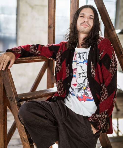 glamb（グラム）の「Crazy argyle knit / クレイジーアーガイルニット（ニット/セーター・メンズ・イエロー/レッド/ブラック・M/S/L）」の3枚目の写真