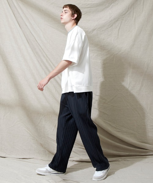 EMMA CLOTHES（エマクローズ）の「シルケットライク天竺 スーパービッグシルエットS/Sリブカットソー 無地T トップス  Tシャツ  リンガー MERCERIZATION COTTON BIG SILHOUETTE LIB SS TEE - EMMA CLOTHES  -（Tシャツ/カットソー・メンズ・ホワイト/ブラック/グレー系その他/ブルー系その他/パープル系その他/ライトベージュ/グレー系その他2/ブルー系その他2/ブラック系その他/ホワイト系その他/ベージュ系その他・M/L）」の15枚目の写真