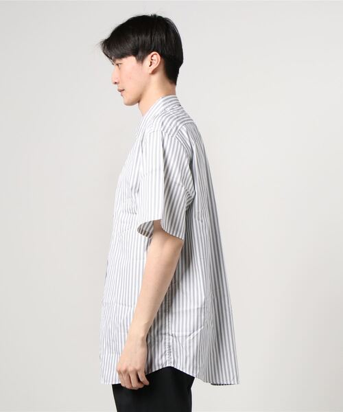 SHIPS（シップス）の「tone:STRIPE SNAP BD SHIRT（シャツ/ブラウス・メンズ・ホワイト/ベージュ・SMALL/LARGE）」の3枚目の写真