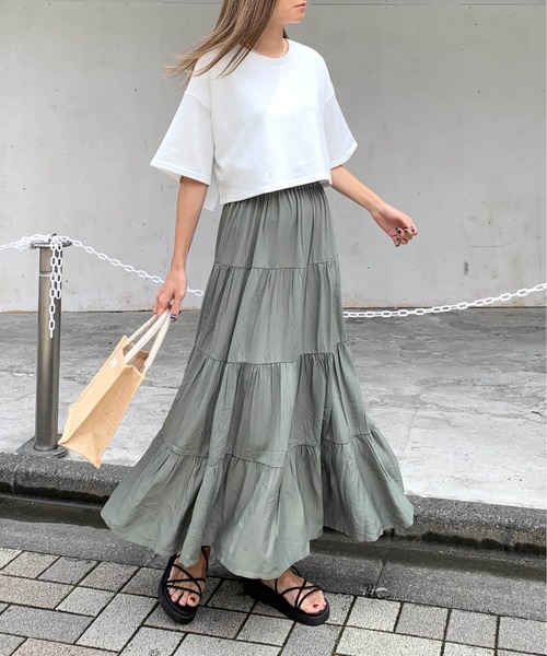 RASVOA（ラスボア）の「レイヤード風半袖ティアードワンピース（ワンピース・レディース・ブラック/グレー/ブルー/オフホワイト/カーキ・FREE）」の4枚目の写真