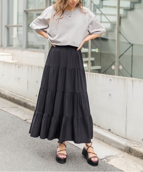 RASVOA（ラスボア）の「レイヤード風半袖ティアードワンピース（ワンピース・レディース・ブラック/グレー/ブルー/オフホワイト/カーキ・FREE）」の16枚目の写真