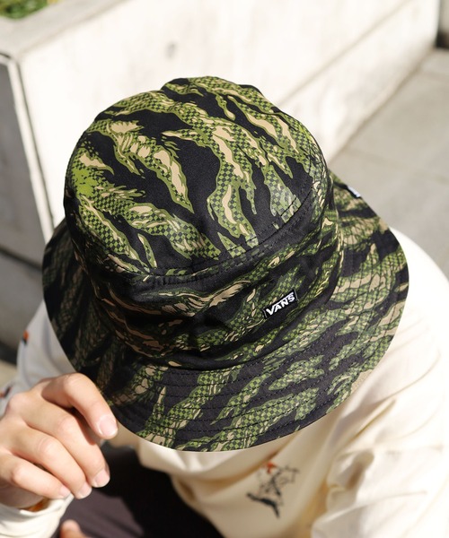 あいみょん着用 vans USA製 バケットハット ヴィンテージ VANS（バンズ）の「VANS/ヴァンズ M CHECKER CAMO BUCKET HAT バケット
