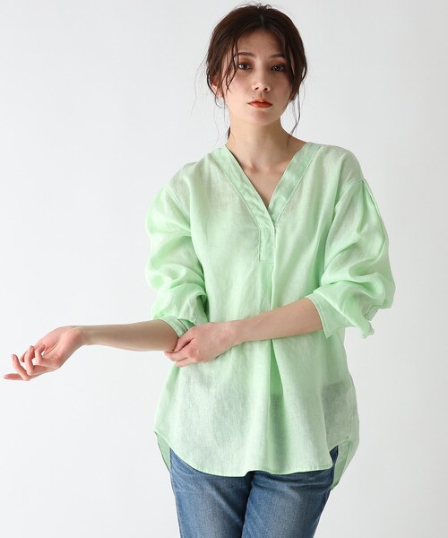 JET（ジェット）の「◆【ウォッシャブル】フレンチリネンVネックブラウス（シャツ/ブラウス・レディース・ホワイト/チャコールグレー/ライトグリーン/ベージュ/ライトオレンジ系/パープル系4/レモンイエロー・80/04）」の4枚目の写真