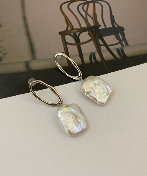 スクエアオーバルピアス
