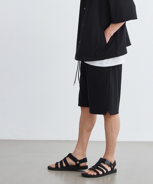 Loungewear tokyo（ラウンジウェアトウキョウ）の「【セットアップ】カットジョーゼットリラックスストレッチ 半袖コーチジャケット＆1タックショートパンツ ワンマイルウェア（セットアップ・メンズ・ブラック/ベージュ/ネイビー/グレー系その他/ブルー系その他/ホワイト・M/L/XL/S）」の20枚目の写真