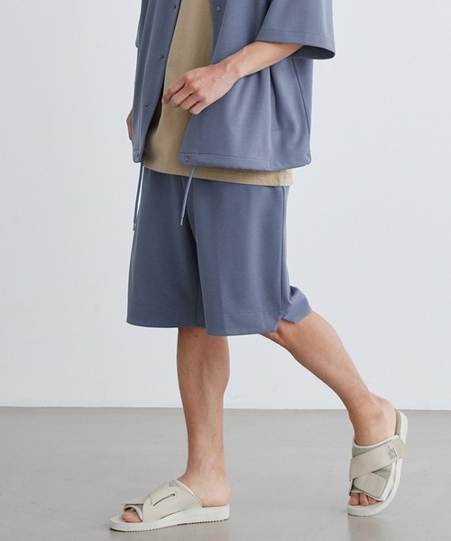 Loungewear tokyo（ラウンジウェアトウキョウ）の「【セットアップ】カットジョーゼットリラックスストレッチ 半袖コーチジャケット＆1タックショートパンツ ワンマイルウェア（セットアップ・メンズ・ブラック/ベージュ/ネイビー/グレー系その他/ブルー系その他/ホワイト・M/L/XL/S）」の14枚目の写真