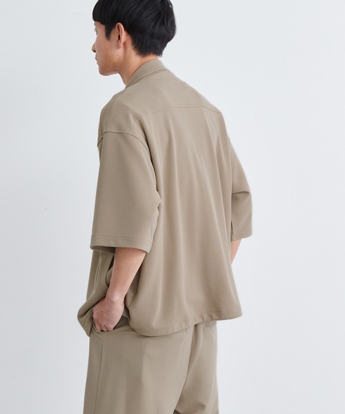 Loungewear tokyo（ラウンジウェアトウキョウ）の「【セットアップ】カットジョーゼットリラックスストレッチ 半袖コーチジャケット＆1タックショートパンツ ワンマイルウェア（セットアップ・メンズ・ブラック/ベージュ/ネイビー/グレー系その他/ブルー系その他/ホワイト・M/L/XL/S）」の8枚目の写真