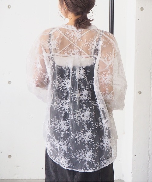 tiptop（ティップトップ）の「2021SS オーガンジー刺繍オーバーサイズシャツ（シャツ/ブラウス・レディース・ブラック/アイボリー/オフホワイト・FREE）」の4枚目の写真