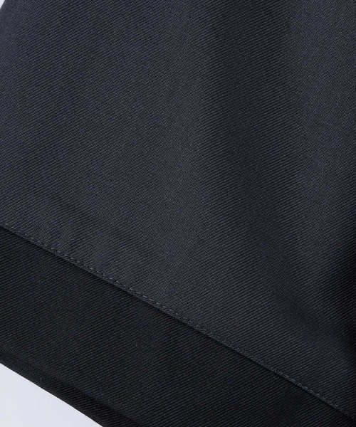 INTER FACTORY(インターファクトリー)の「ファッションインフルエンサーこーせ - スイッチングハーフジップシャツ made in INTER FACTORY(シャツ/ブラウス・メンズ・グレー/ブラック×ブルー・MEDIUM/LARGE)」の7枚目の写真