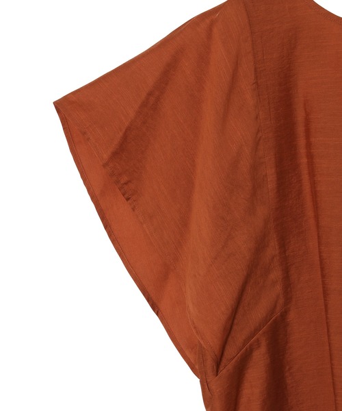 ADAM ET ROPE'（アダムエロペ）の「【アウトレット店舗・WEB限定】シアーリネンミックスブラウス（シャツ/ブラウス・レディース・ライトグレー/ブラック/ブラウン/レンガ・FREE）」の14枚目の写真