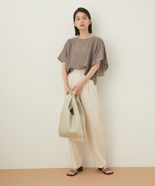 ADAM ET ROPE'（アダムエロペ）の「【アウトレット店舗・WEB限定】シアーリネンミックスブラウス（シャツ/ブラウス・レディース・ライトグレー/ブラック/ブラウン/レンガ・FREE）」の18枚目の写真