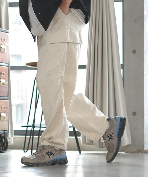 improves（インプローブス）の「ワイドシルエット 6P ミリタリー カーゴパンツ（カーゴパンツ・メンズ・ホワイト/オリーブ/ベージュ/ブラック・MEDIUM/LARGE）」の6枚目の写真