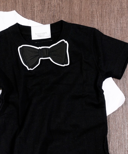SUPERTHANKS（スーパーサンクス）の「【キッズ】蝶ネクタイワッペン【グログラン】Tシャツ リンクコーデ 親子コーデ（Tシャツ/カットソー・キッズ・ホワイト×ブラック/ブラック×ブラック・100/110/120/130/140/150）」の7枚目の写真