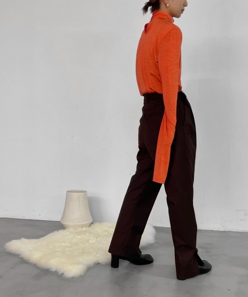 Solace（ソレイス）の「ハイネックストレッチインナートップス（Tシャツ/カットソー・レディース・グリーン/ブラック/オレンジ・FREE）」の20枚目の写真