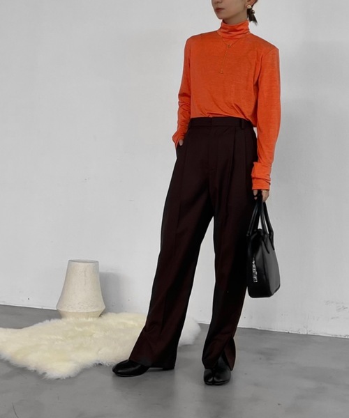 Solace（ソレイス）の「ハイネックストレッチインナートップス（Tシャツ/カットソー・レディース・グリーン/ブラック/オレンジ・FREE）」の19枚目の写真