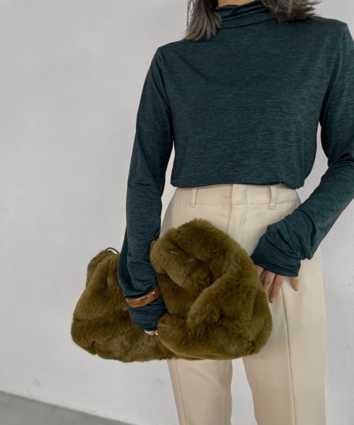 Solace（ソレイス）の「ハイネックストレッチインナートップス（Tシャツ/カットソー・レディース・グリーン/ブラック/オレンジ・FREE）」の12枚目の写真