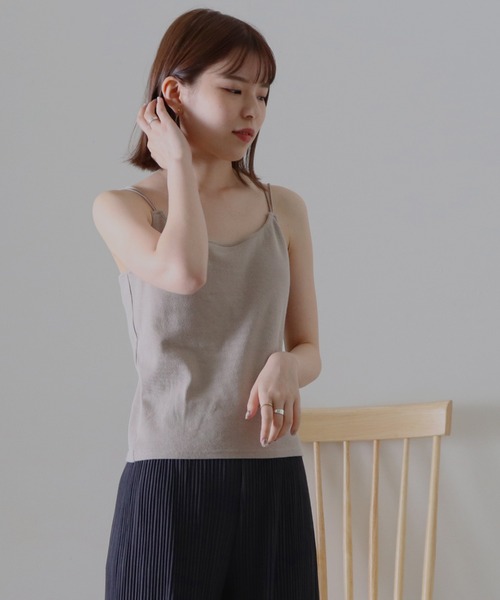 Cheek(チーク)の「コットンテレコカップ付キャミソール(キャミソール・レディース・ラベンダー/グレイッシュベージュ/ブラック/アイボリー・FREE)」の7枚目の写真