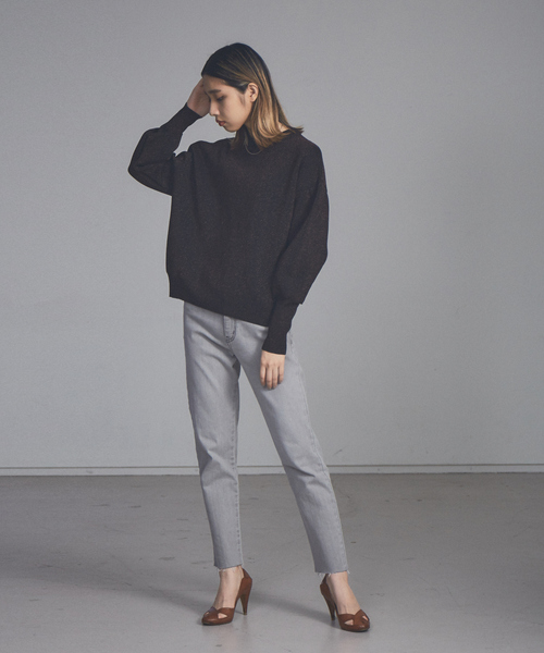 NOMINE(ノミネ)の「【展開店舗限定】カットオフテーパードデニム(デニムパンツ・レディース・ライトグレー/ブルー・X-SMALL/S/M/L)」の14枚目の写真