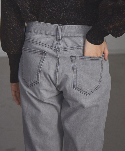 NOMINE(ノミネ)の「【展開店舗限定】カットオフテーパードデニム(デニムパンツ・レディース・ライトグレー/ブルー・X-SMALL/S/M/L)」の22枚目の写真