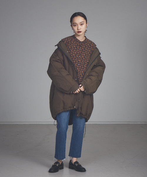 NOMINE(ノミネ)の「【展開店舗限定】カットオフテーパードデニム(デニムパンツ・レディース・ライトグレー/ブルー・X-SMALL/S/M/L)」の9枚目の写真