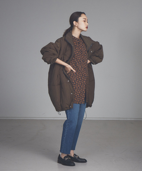 NOMINE(ノミネ)の「【展開店舗限定】カットオフテーパードデニム(デニムパンツ・レディース・ライトグレー/ブルー・X-SMALL/S/M/L)」の8枚目の写真