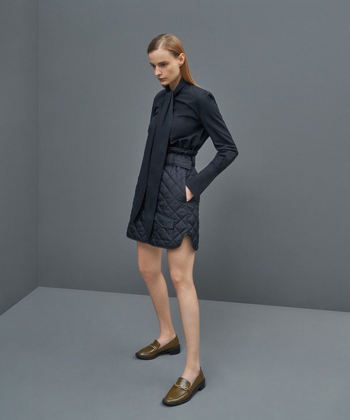 CHARLES & KEITH(チャールズ & キース)の「チャンキーチェーンリンク ローファー / Chunky Chain Link Loafers(ローファー・レディース・ブラック/オリーブ/マルチ/バーガンディー・22.5cm/23cm/23.5cm/24.5cm/25cm/25.5cm)」の9枚目の写真