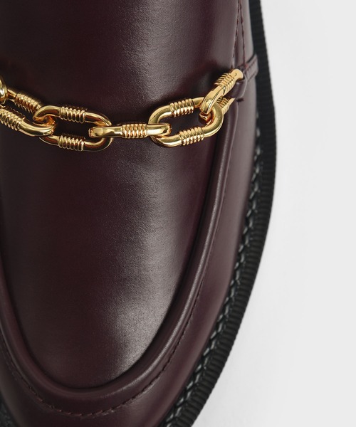 CHARLES & KEITH(チャールズ & キース)の「チャンキーチェーンリンク ローファー / Chunky Chain Link Loafers(ローファー・レディース・ブラック/オリーブ/マルチ/バーガンディー・22.5cm/23cm/23.5cm/24.5cm/25cm/25.5cm)」の14枚目の写真